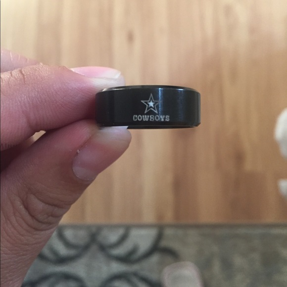 Dallas Cowboys Black Ring - Picture 2 of 4